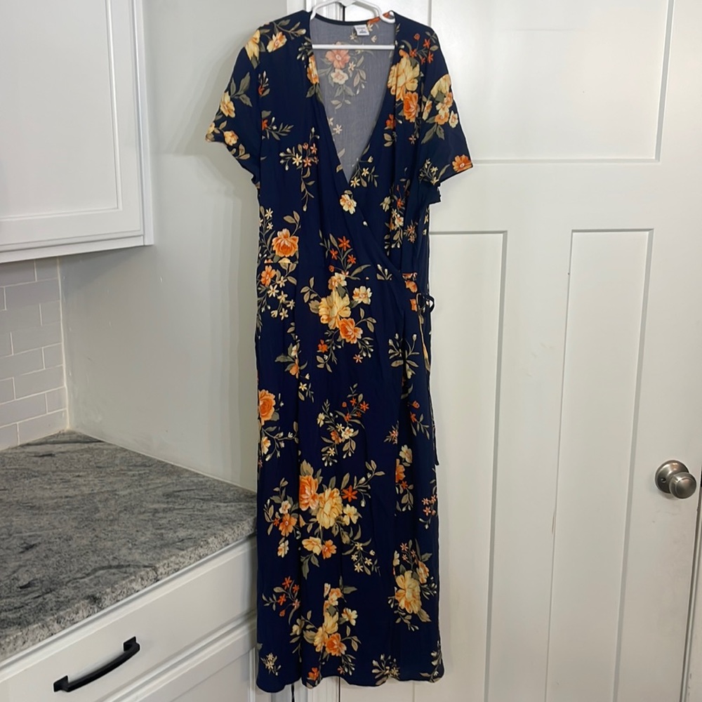 Size M old navy dress